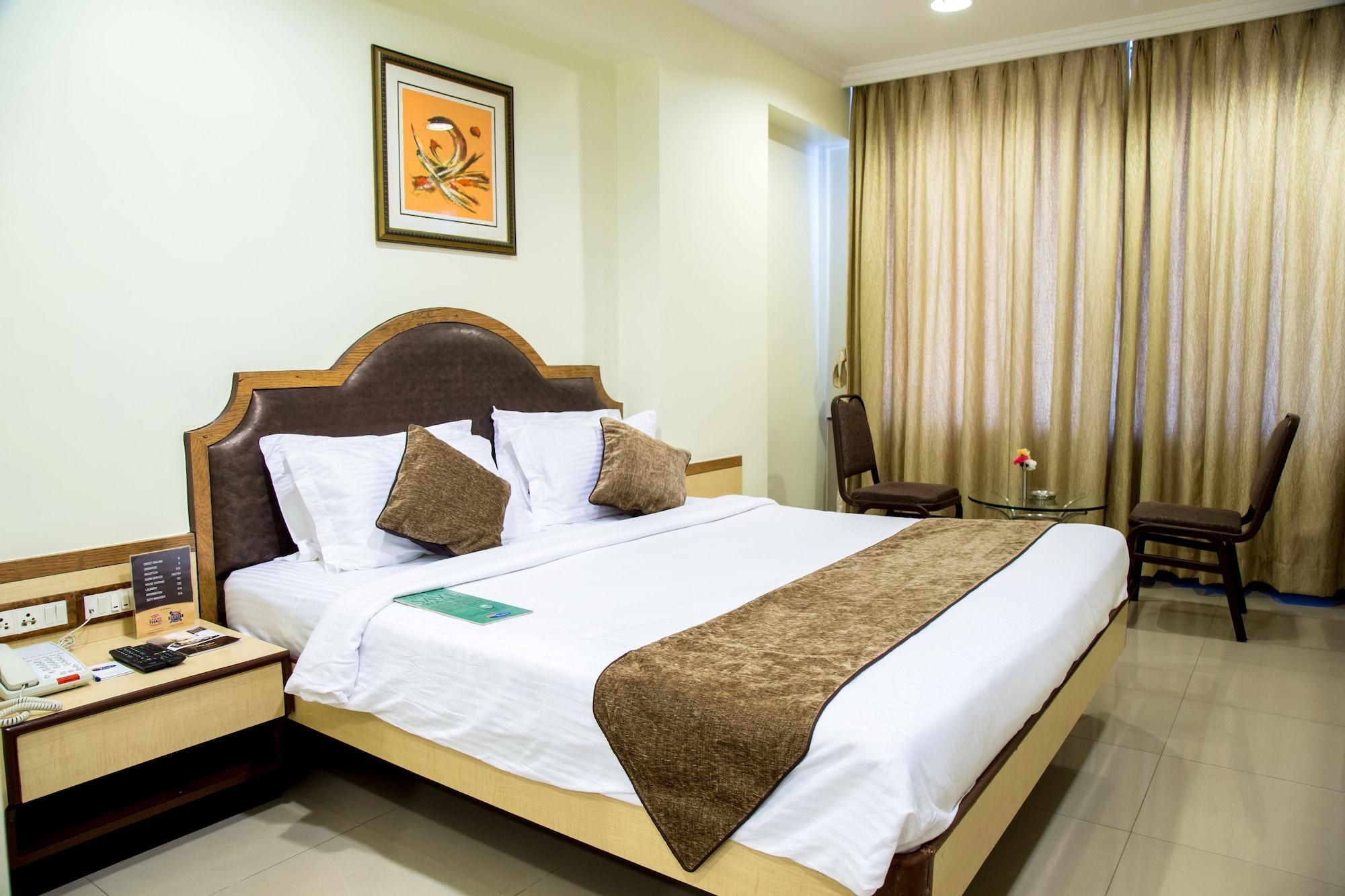 Hotel Tip Top Plaza Thane Ngoại thất bức ảnh