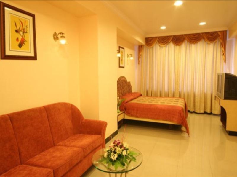 Hotel Tip Top Plaza Thane Ngoại thất bức ảnh