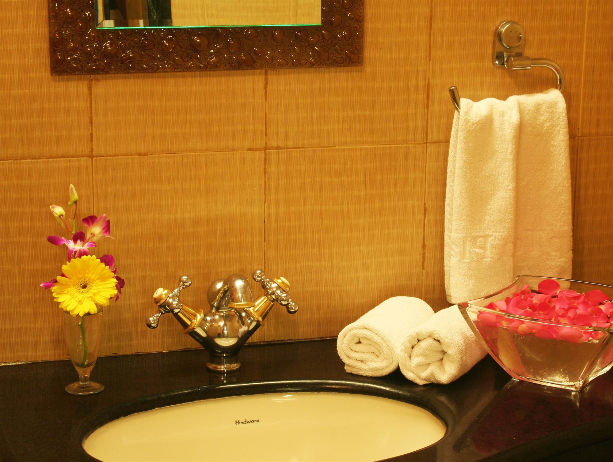 Hotel Tip Top Plaza Thane Ngoại thất bức ảnh